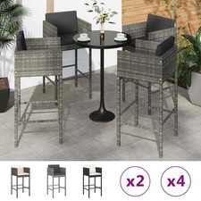 2/4x Bar Stools with Cushions